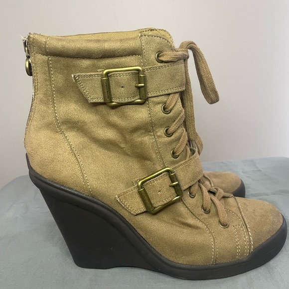 Simply Vera Vera Wang Casual Boots Wedge Lace Up Buckles Womens 6.5 - Picture 3 of 6